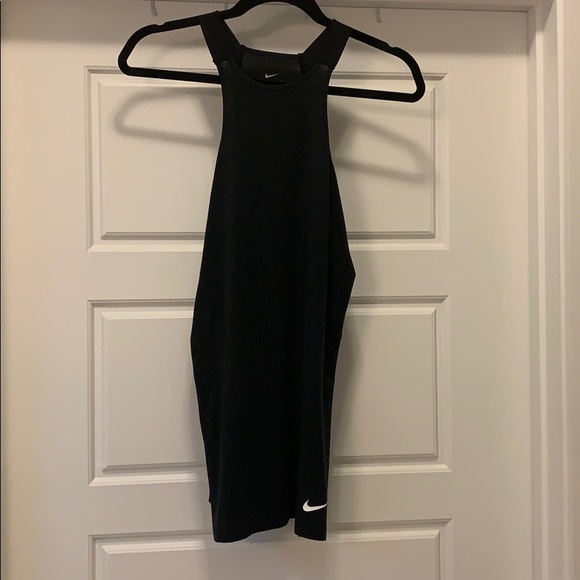 Nike Tank - Picture 1 of 4